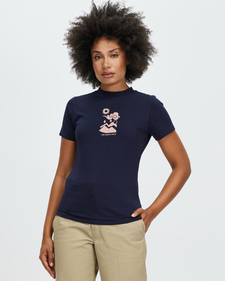 ה-North Face עם שרוול קצר של בקבוק הימלאיה מקור טי