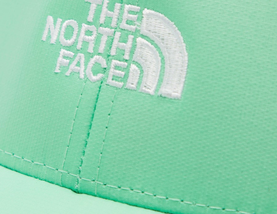 66 כובע טכנולוגיה קלאסי הצפון