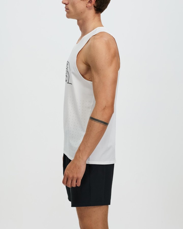 טנק ריצה חסר משקל הפנים הצפוני לבן