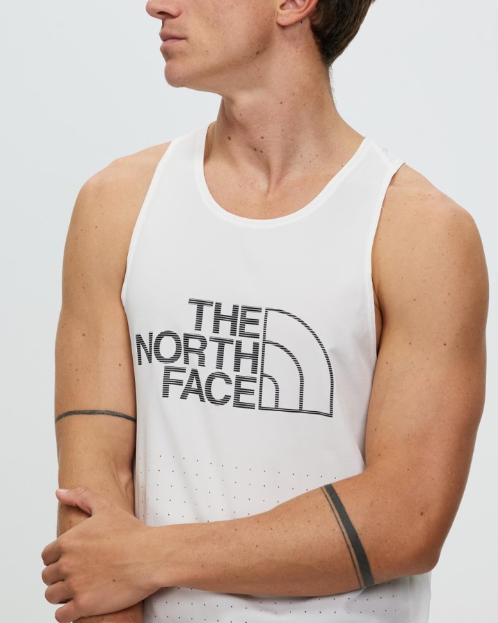 טנק ריצה חסר משקל הפנים הצפוני לבן