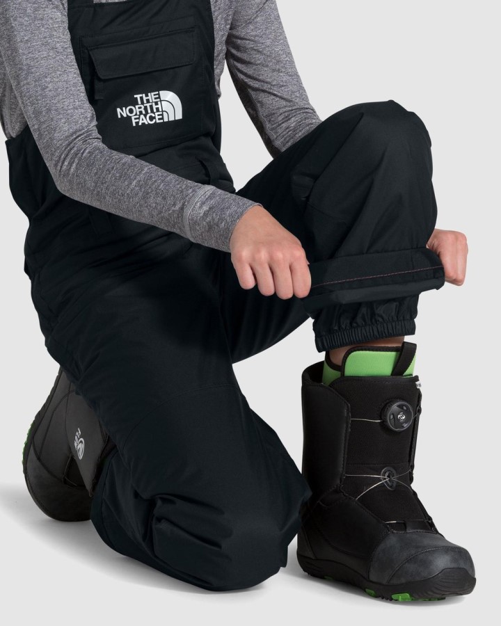 חופש מבודד סינר ילדים שחורים את החזית הצפונית