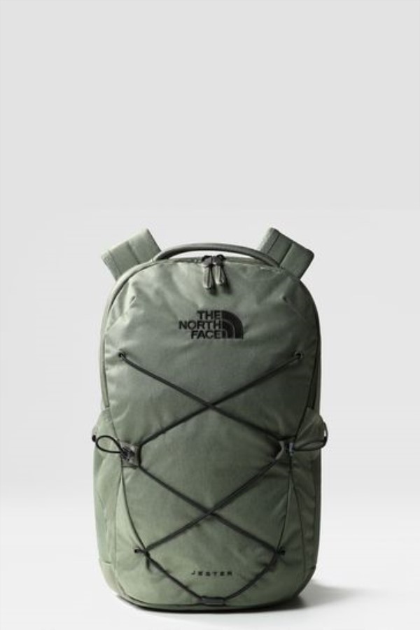 תיק ליצן ירוק החזית הצפונית