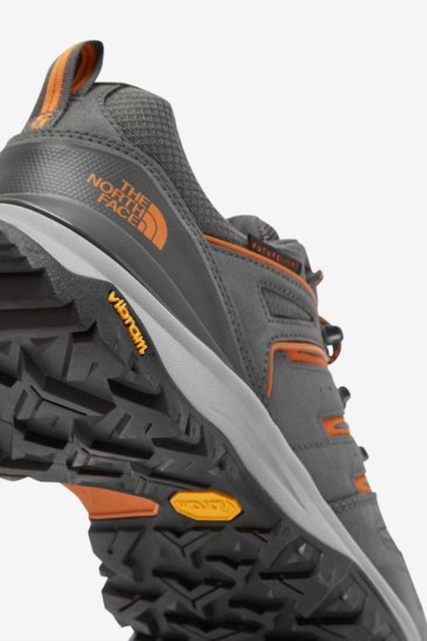 קיפוד אפור נעלי הליכה עתידיות הפנים הצפוניות