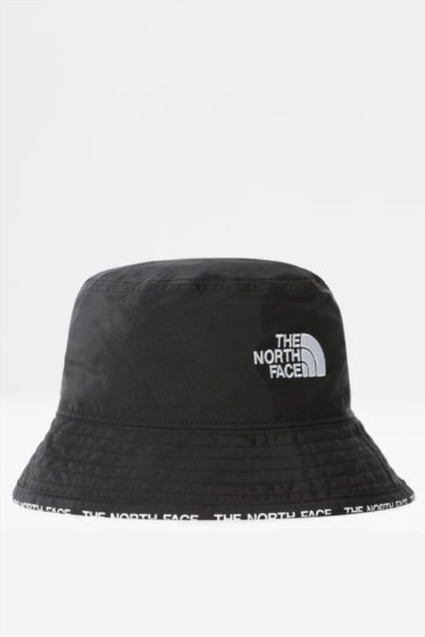 כובע דלי ברוש ​​שחור עם הפנים לצפון