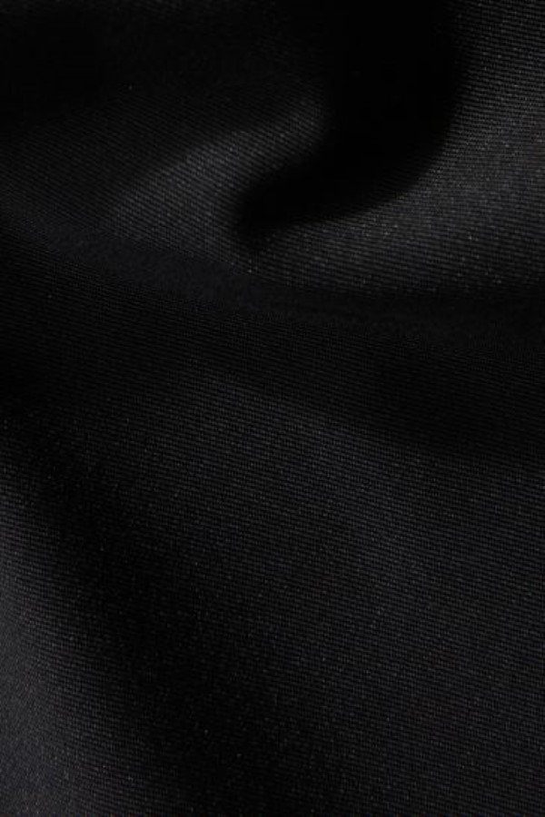 חזיית אתלטיקה הרים שחורה