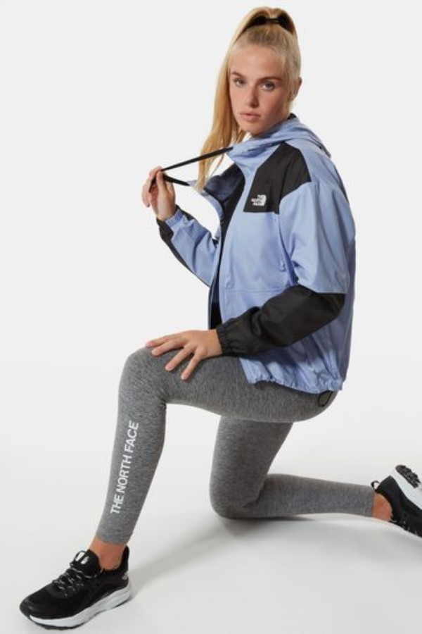 זומו חותלות את הפנים הצפוניות