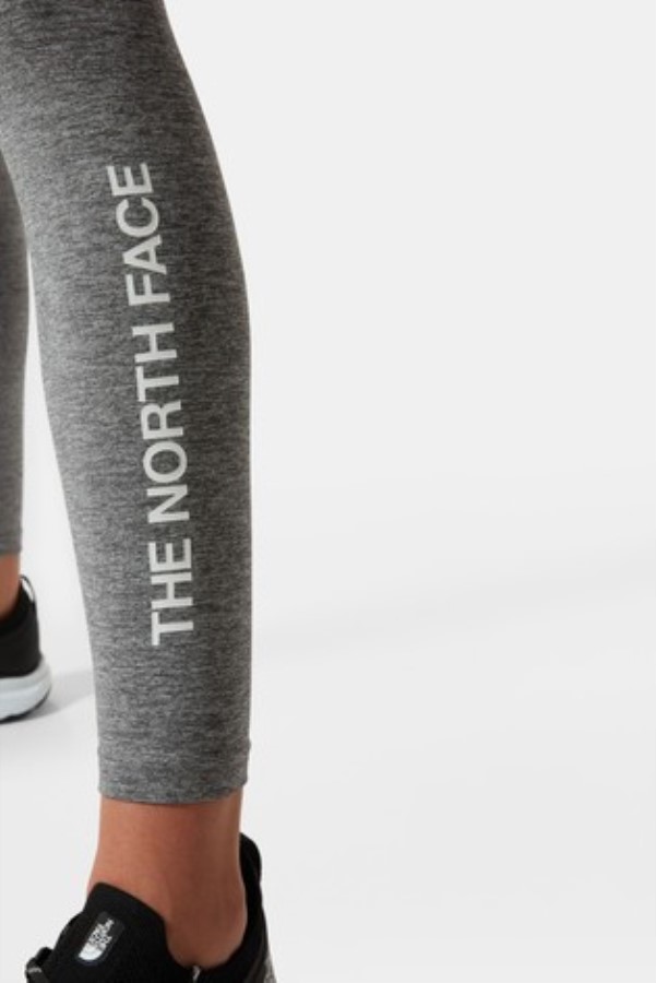 זומו חותלות את הפנים הצפוניות