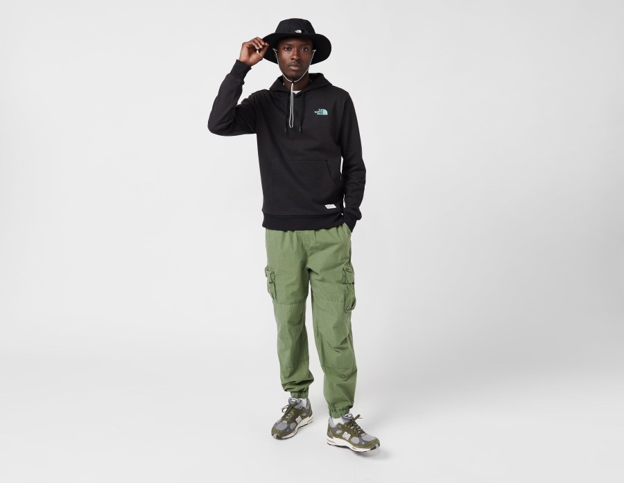 קפוצ\'ון שחור גרוס מחדש