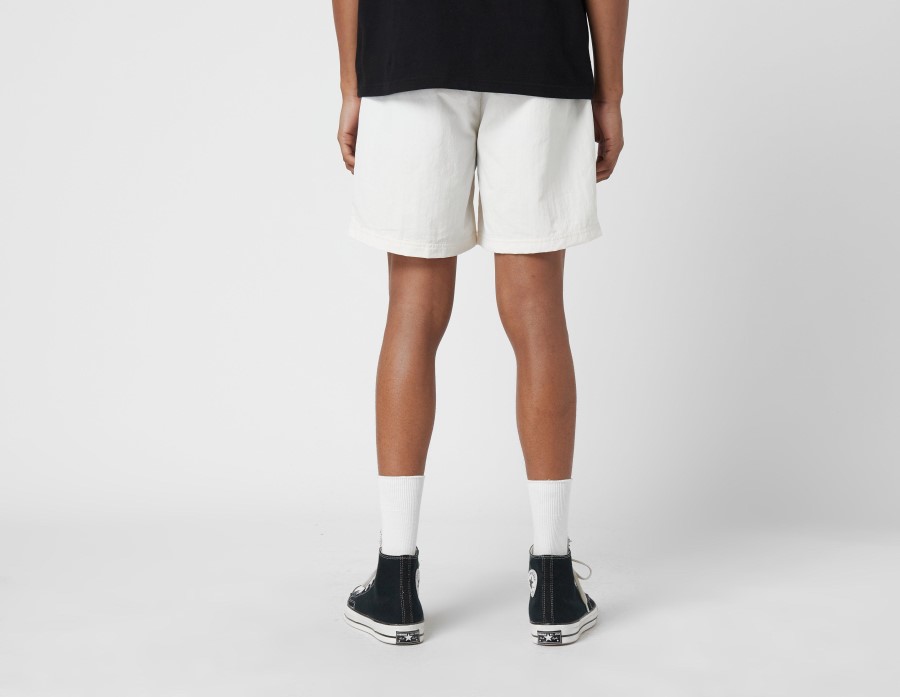 החזית הצפונית Tnf מתאר קצר לבן