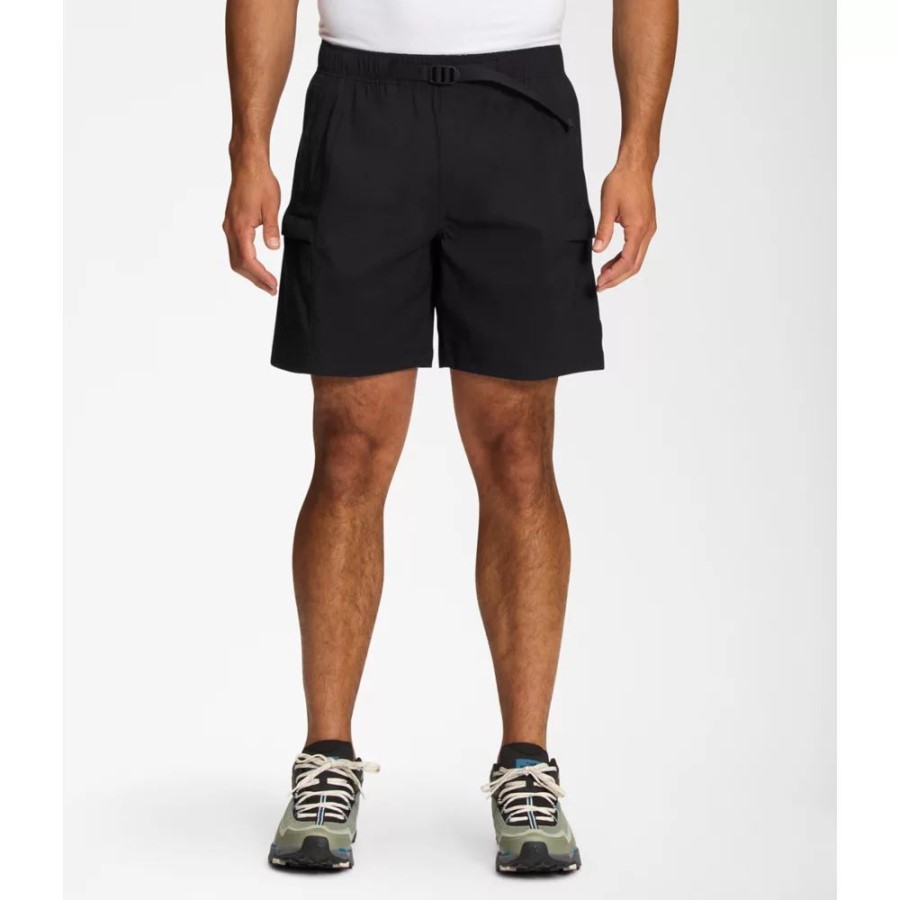 גברים שחורים בכיתה V מכנסיים קצרים עם חגורות הצפון