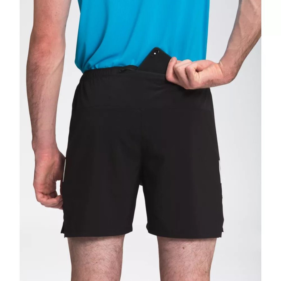 שחור מכנסיים קצרים לגברים