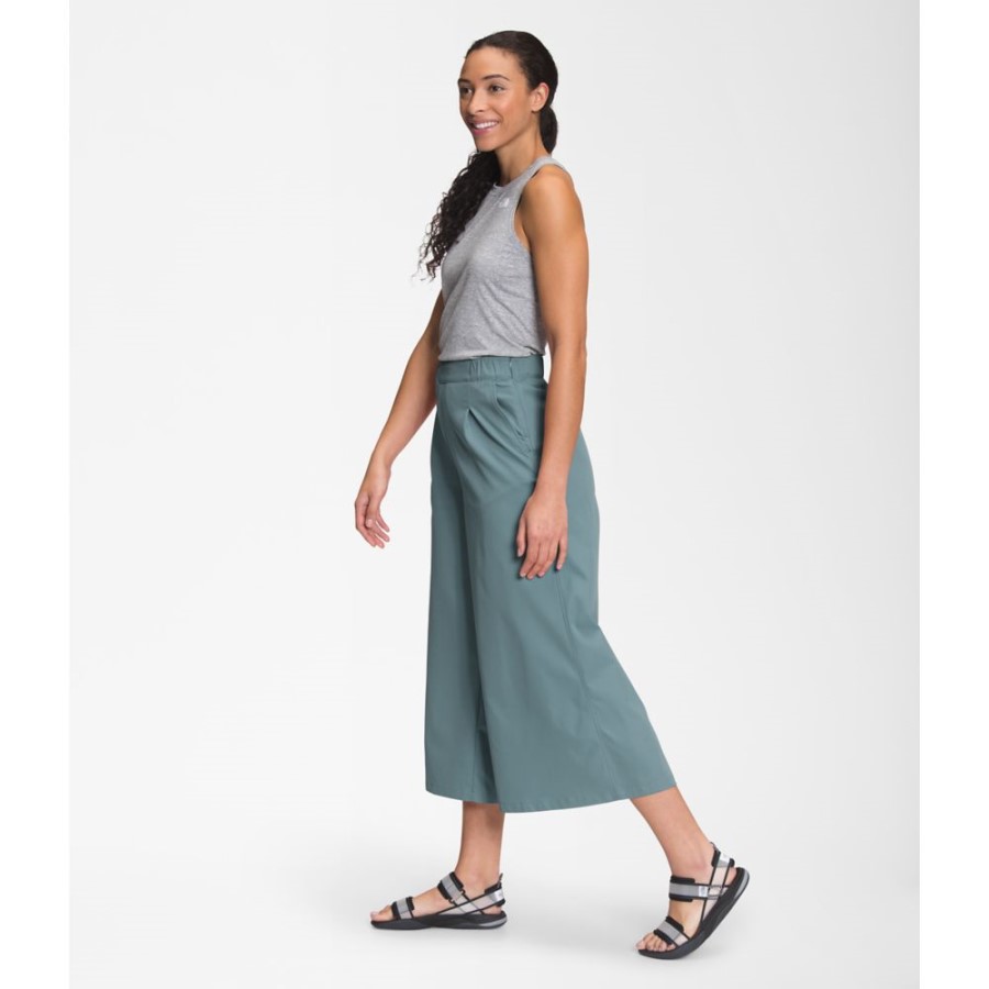 כחול The North Face נשים מכנסיים רחבים סטנדרטיים