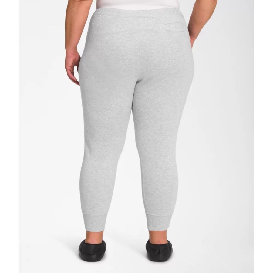 נשים אפורות פלוס קופסא Nse רץ את הפנים הצפוני