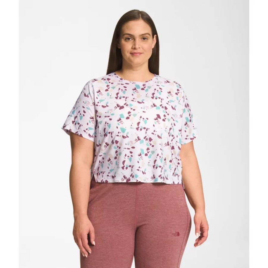 לבנדר ערפל נשים מודפס בתוספת Dawndream שרוול קצר רגוע על הפנים הצפוני