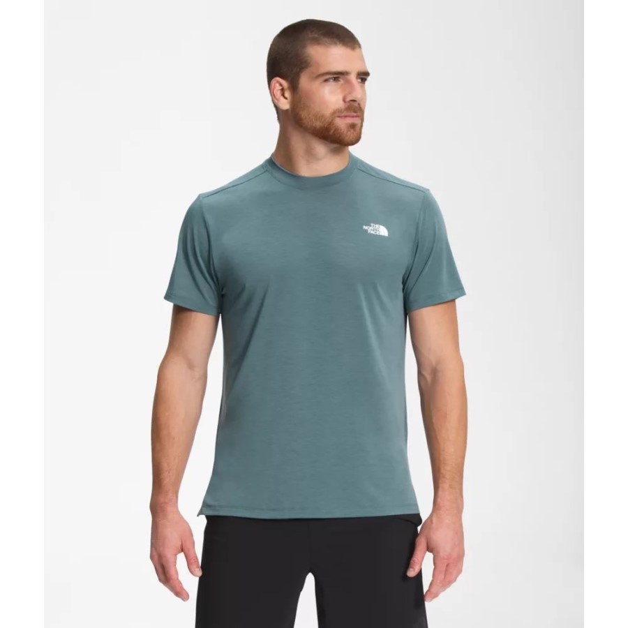 גברים נודדים חולצה עם שרוול קצר כחול את הפנים הצפוני