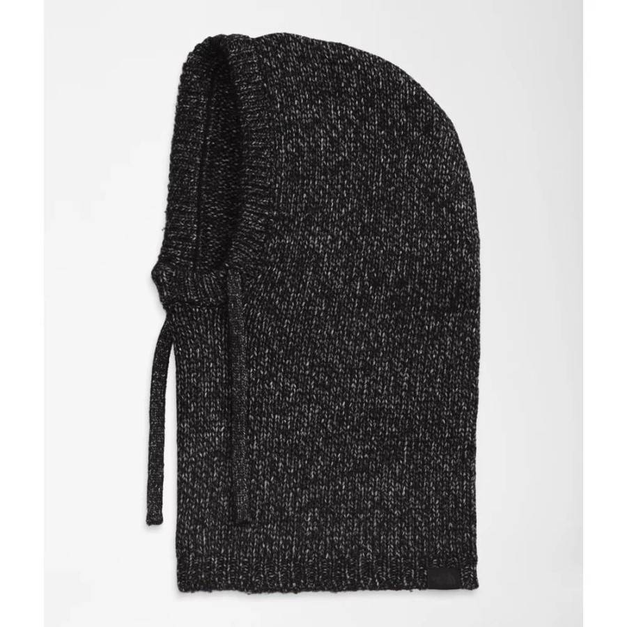 החזית הצפונית במכסה המנוע השחורה