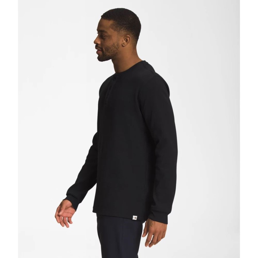 גברים שחורים עם שרוולים ארוכים של הנלי