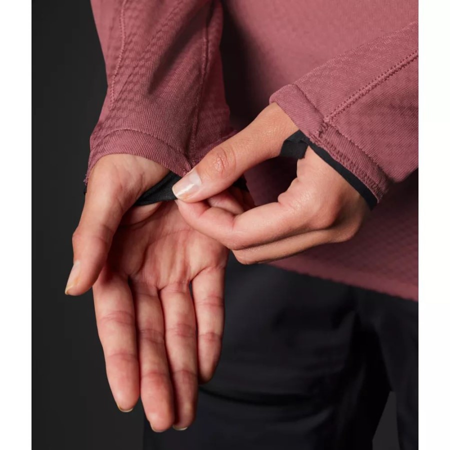 צוות הפליסה העתידי של סדרת הפסגה של ג\'ינג\'ר נשים