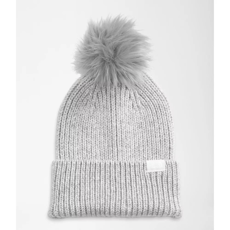 כפת פום פום אפור עם חזית צפון