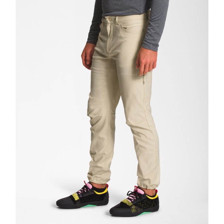 The North Face גברים מקרינים 5 מכנסי כיס חצץ