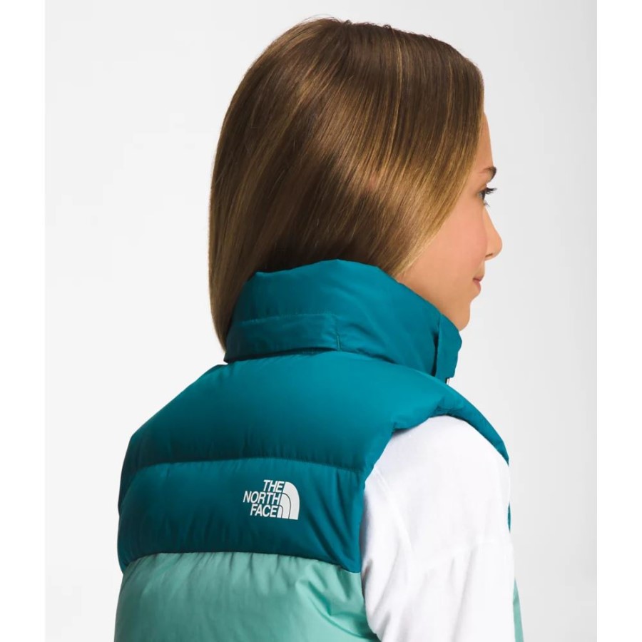 אפוד עם קפוצ\'ון עם קפוצ\'ון