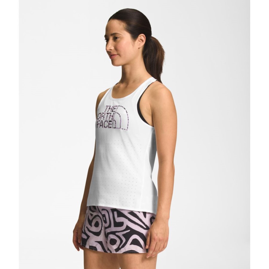 החזית הצפונית לנשים טסות חסר משקל לבן