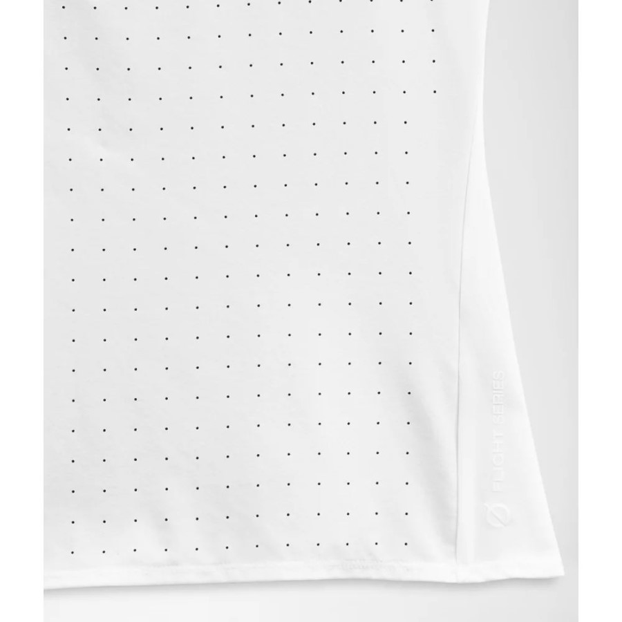 החזית הצפונית לנשים טסות חסר משקל לבן