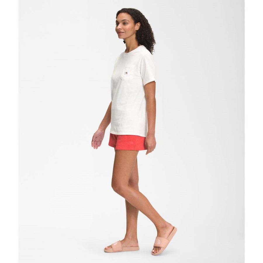 The North Face נשים חצי כיפה לוגו 3 מכנסיים קצרים אופק אדום