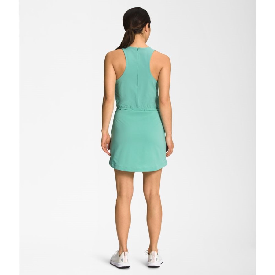 נשות ווסאבי לא מפסיקות ללבוש שמלת הרפתקאות בחזית הצפון