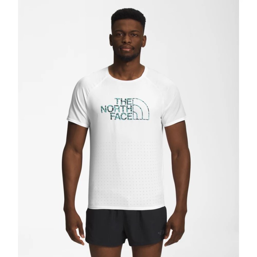 גברים לבנים טסים חולצת שרוולים קצרים חסרי משקל בצפון הפנים