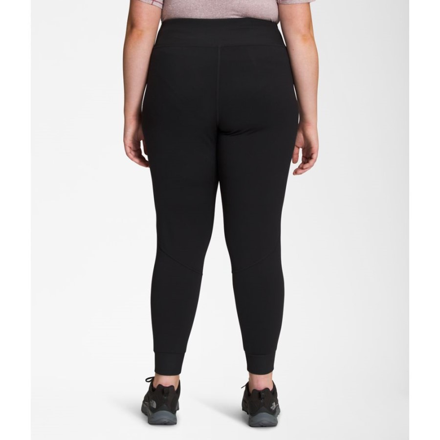 נשים פלוס דיונה שמיים ריצה את הפנים הצפוני שחור