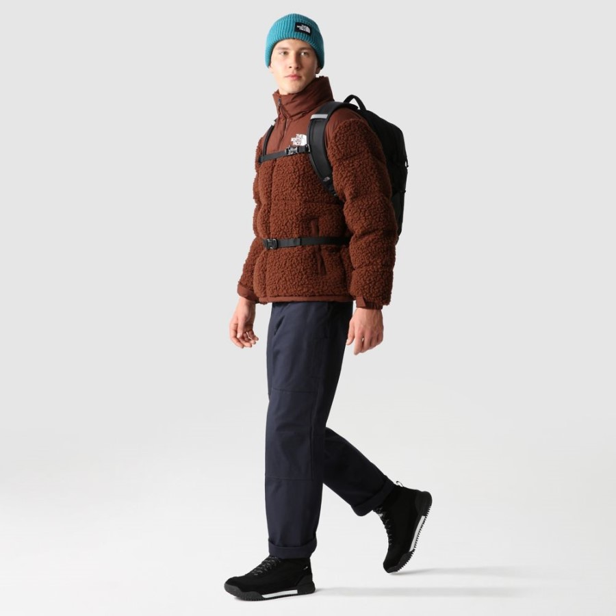 גברים שחורים לבנים בחזרה ל-Berkeley III מגפי טקסטיל ברחוב הצפון