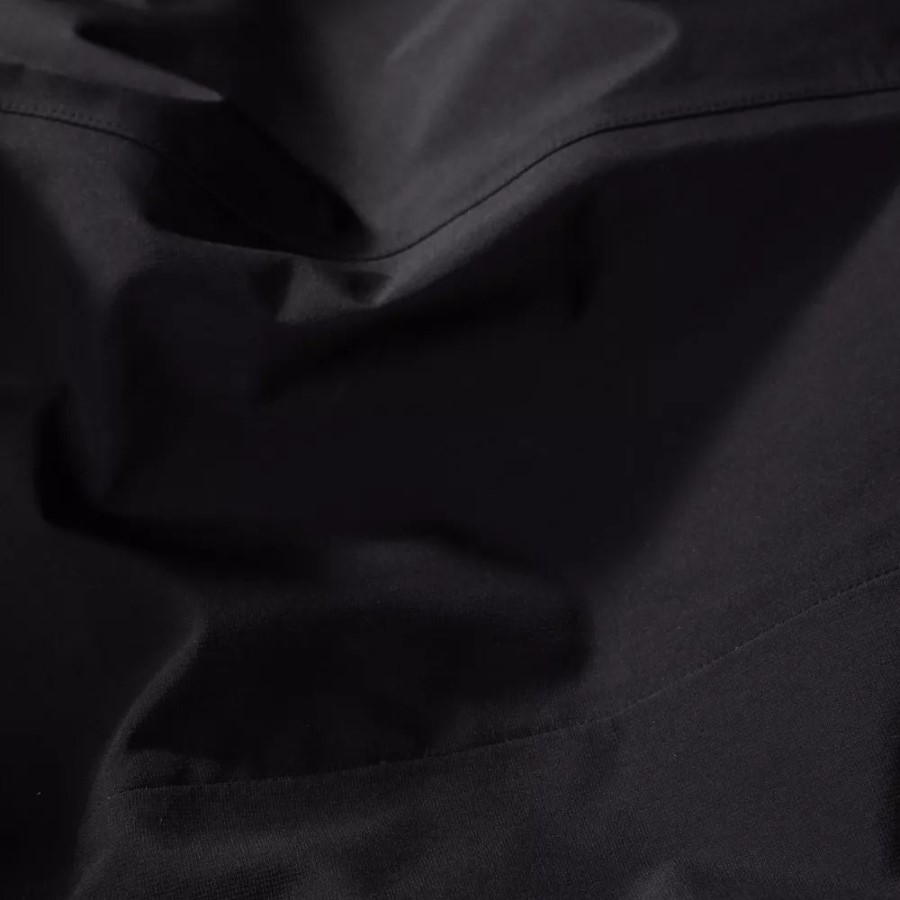 נשים שחורות פסגת טורה איגר מכנסיים אור עתידיים את הפנים הצפונית