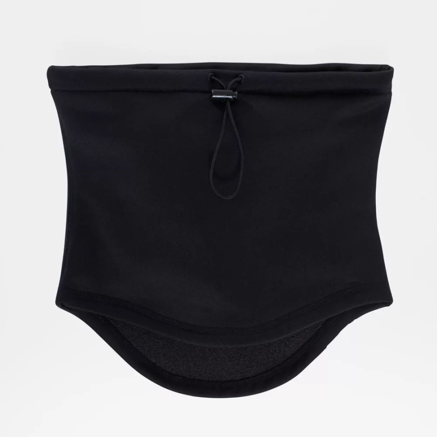 החזית הצפונית מחממת צוואר חומת רוח שחורה