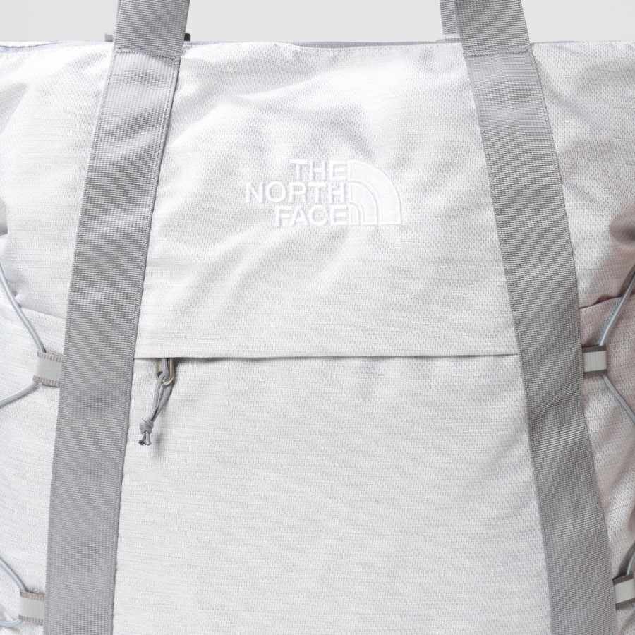 The North Face Borealis תיק לבן מתכתי