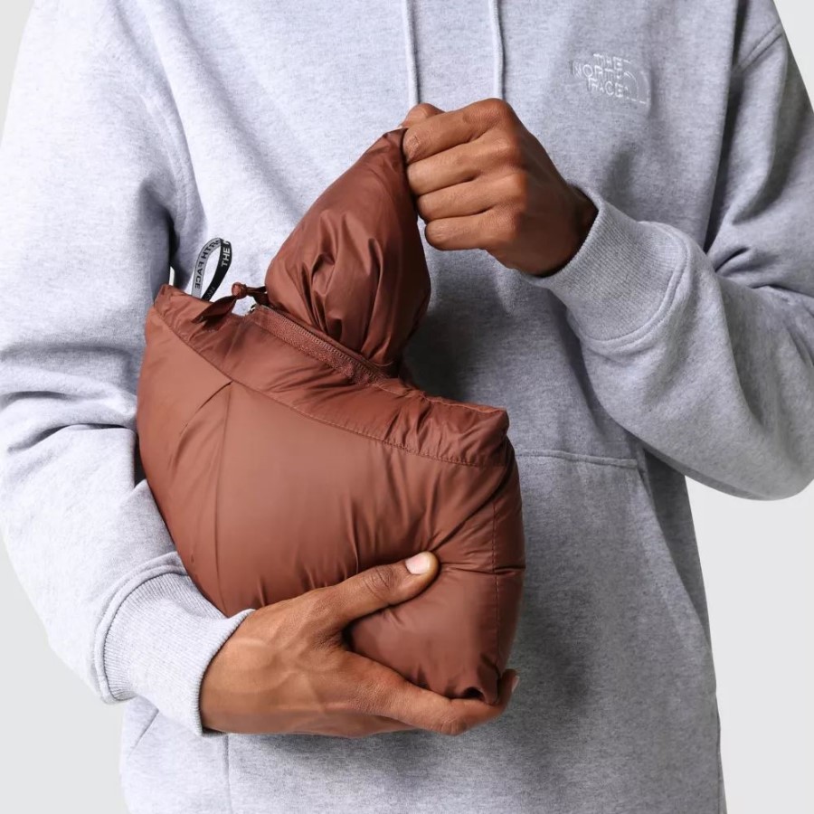 The North Face גברים אלון כהה 1996 רטרו Nuptse Gilet