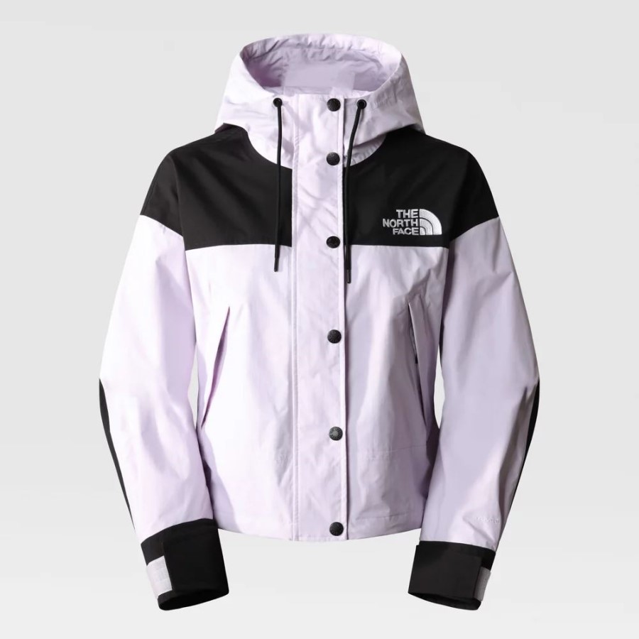 נשים מריחות לבנדר ומריחות את הדואר