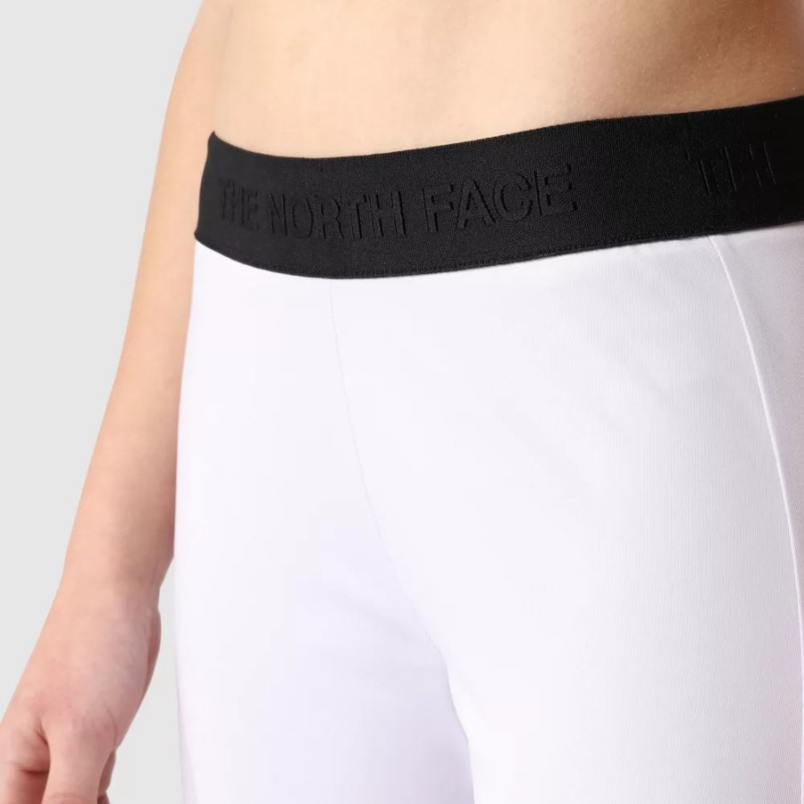 The North Face נשים ערפל לבנדר מתאמנות מכנסיים קצרים בגזרה גבוהה