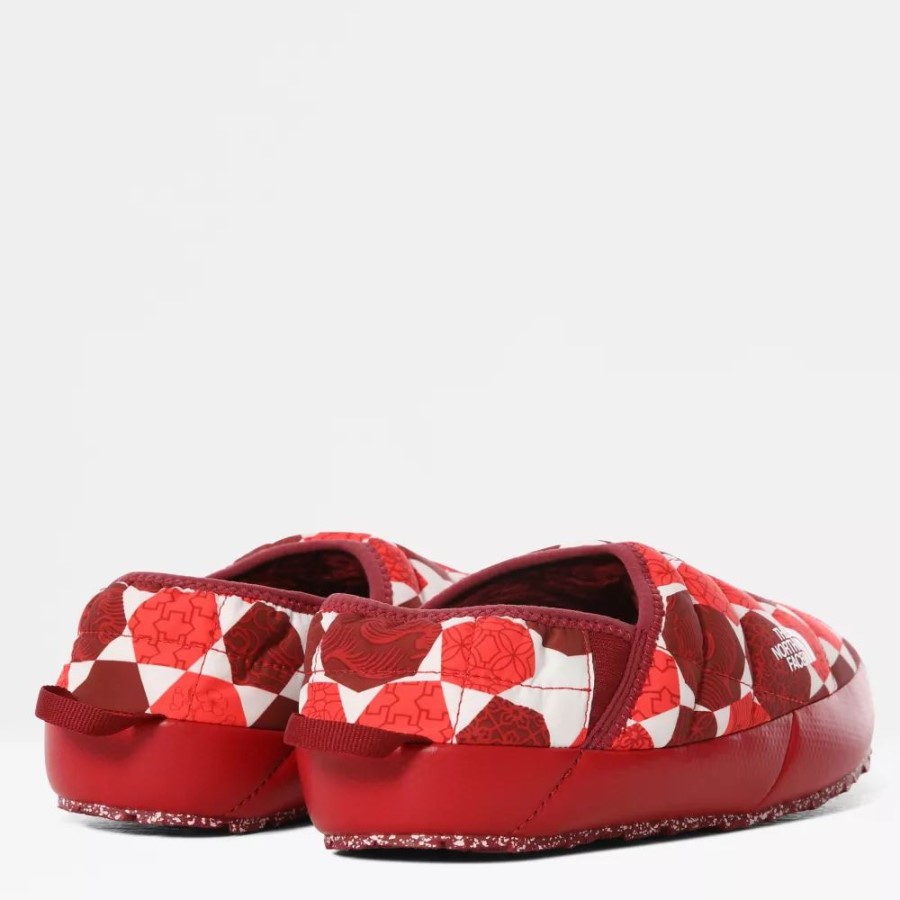 The North Face נשים Thermoball V Traction Winter פרדות אדום לוהט