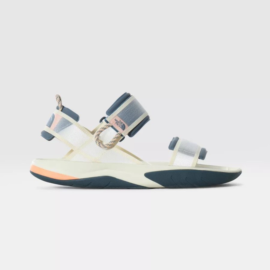 סנדלים ספורט נשים סקינה כחולות את הפנים הצפוני