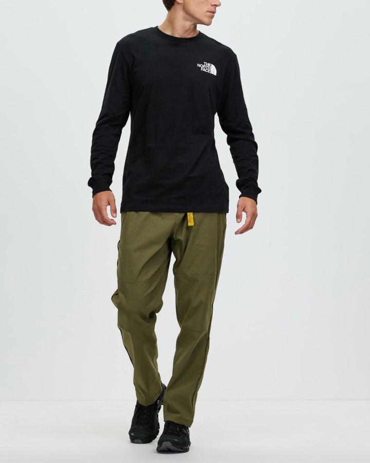 תיבת שרוול ארוך עם שרוולים ארוכי חצץ Nse טי