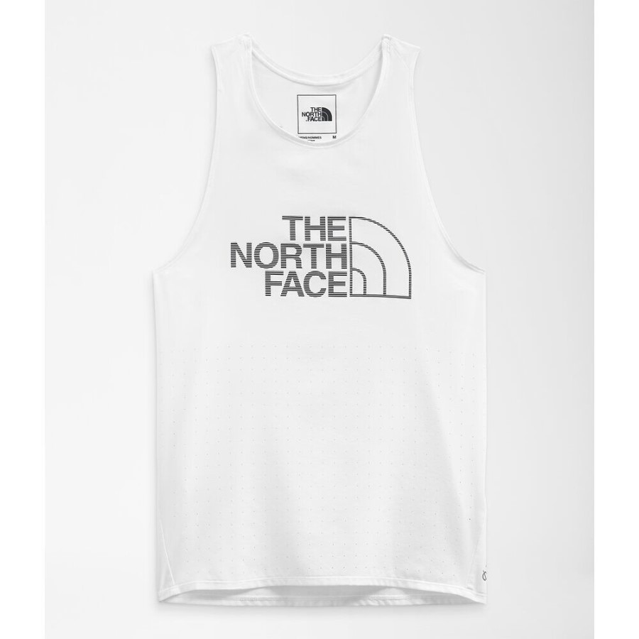 גברים לבנים מפנים צפונה טנק חסר משקל