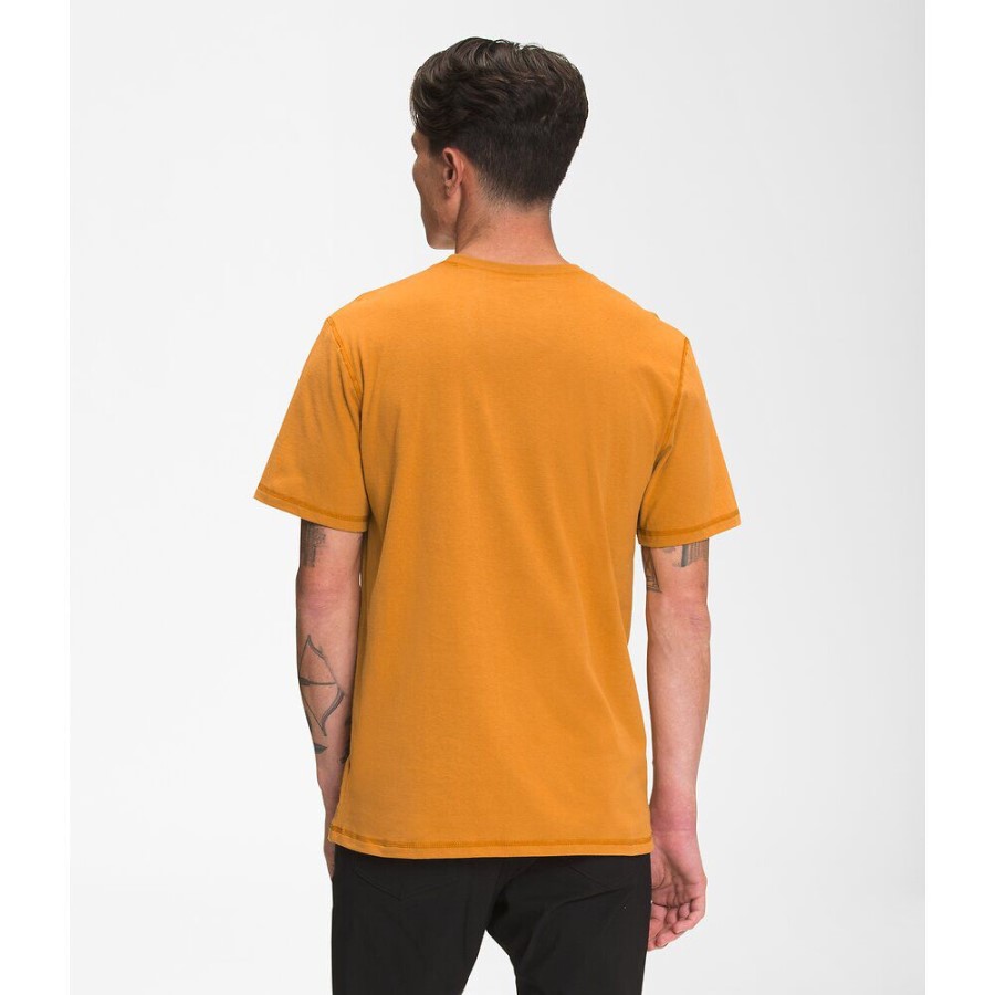 The North Face Citrine צהוב גברים קצרים שרוול קצר תיקון כיס טי