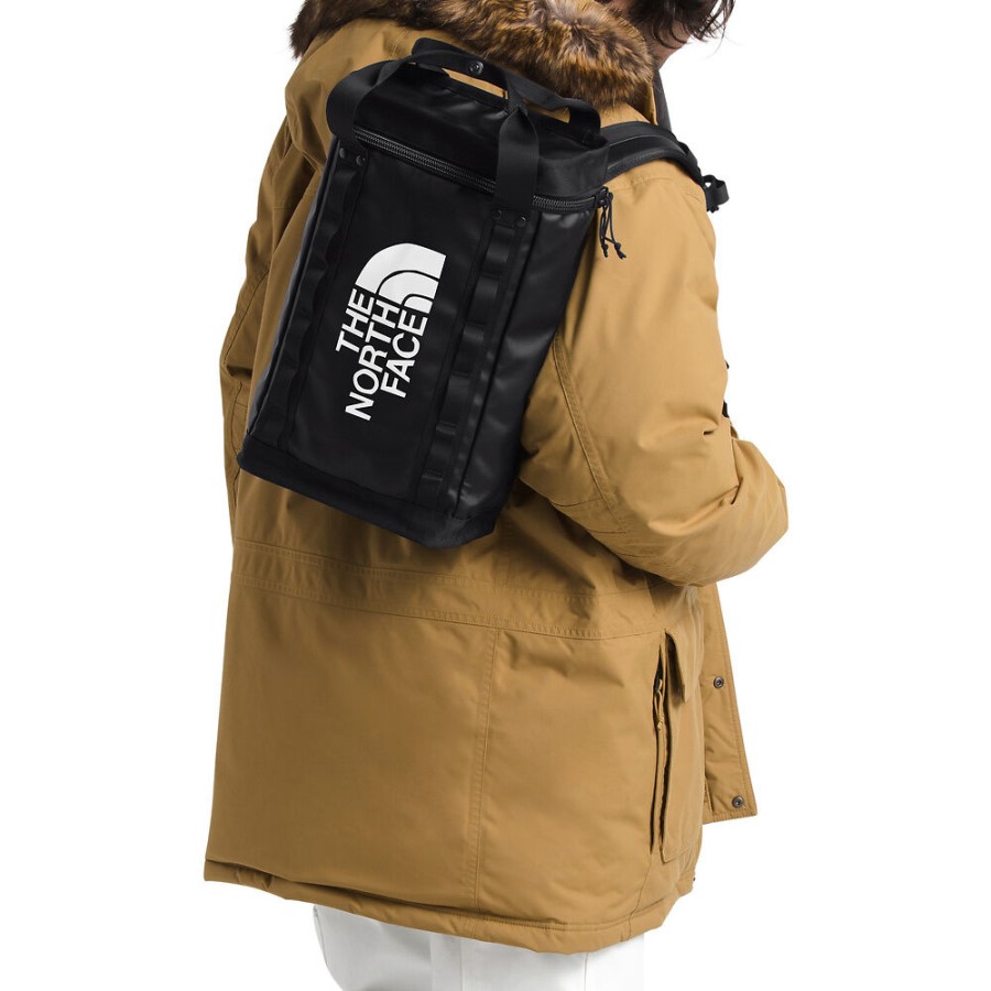 The North Face שחור לחקור Fusebox S