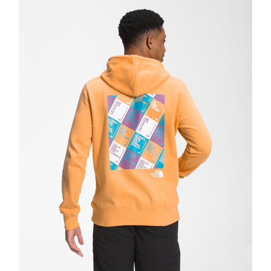 הקירות לשני המינים בחזית הצפון נועדו לטיפוס סוודר קפוצ'ון יעל כתום