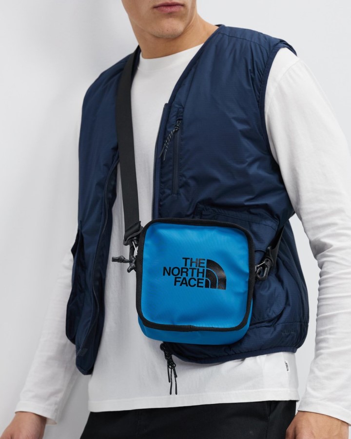 החזית הצפונית כחול ושחור לחקור את Bardu II